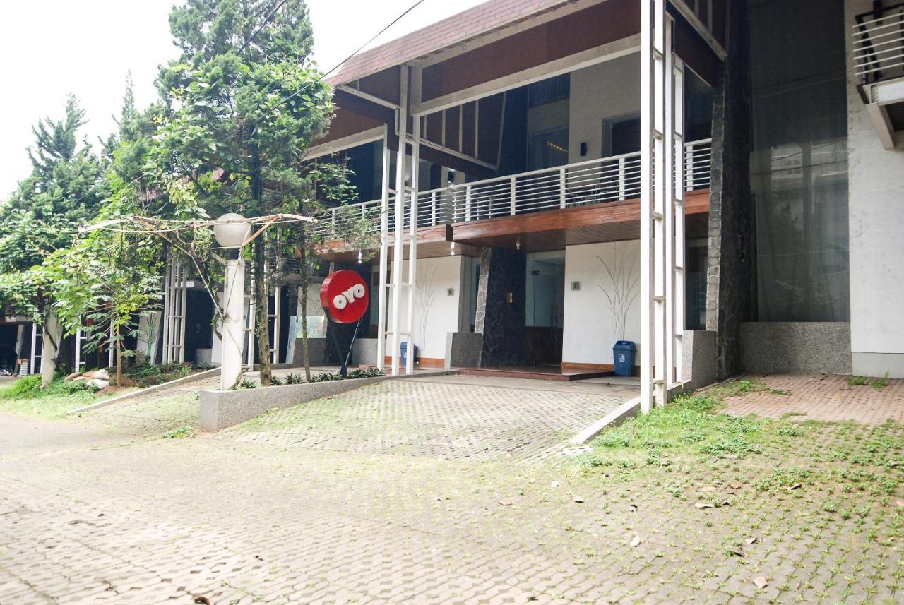 Oyo 229 Hi Quality Hotel Bandung Buitenkant foto