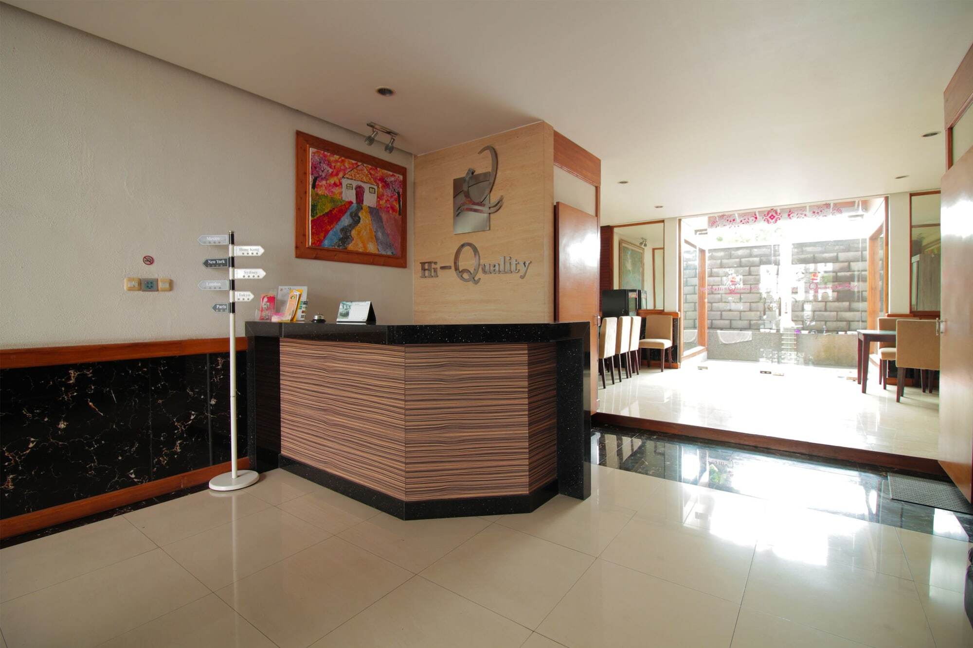 Oyo 229 Hi Quality Hotel Bandung Buitenkant foto